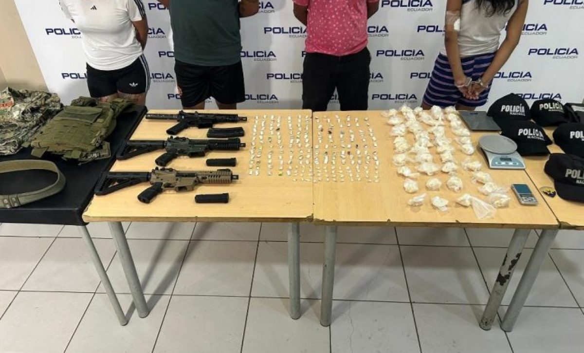 la-armada-del-ecuador-informo-que-la-madrugada-de-este-martes-25-de-marzo-en-el-marco-de-la-operacion-tormenta-24-se-detuvo-a-un-cabo-primero-de-infanteria-de-marina-768x506