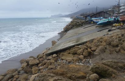 Vista de la playa en la zona rural Las Piñas, donde este miércoles reubicarán las nuevas letras corpóreas con su nombre.