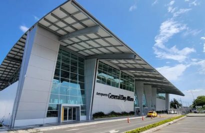 Aerolínea COPA adelanta su nueva frecuencia de vuelo en la ruta Manta-Panamá.