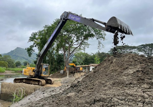 Desde Aguas de Manta se advierte que  la sedimentación podría volver a comprometer el abastecimiento de agua en toda la región, sino se coordinan acciones entre instituciones.