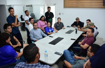 La reunión entre representantes de la dirigencia estudiantil, autoridades y académicas y Policía Nacional para fortalecer la seguridad.