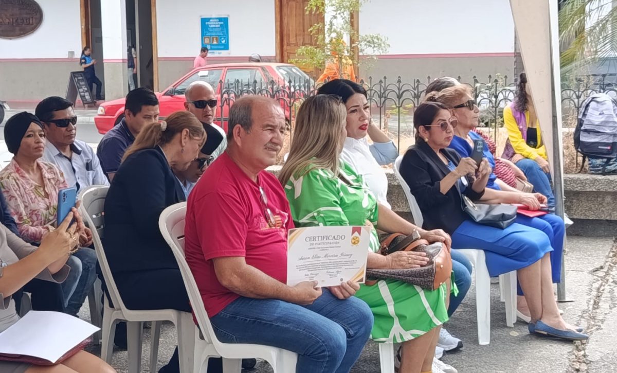 Víctor “Pelusa” Chávez permanecerá como vicealcalde de Manta hasta octubre de 2026.