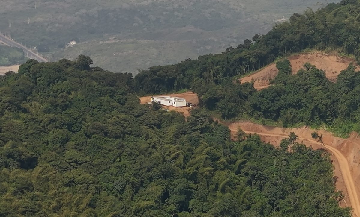 Comité Prodefensa del cerro de Montecristi advierte impactos ambientales por Proyecto Militar.