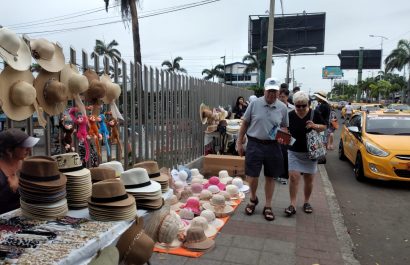 El pasado 29 de marzo, Manta recibió alrededor de 5 mil turistas en tres cruceros diferentes.