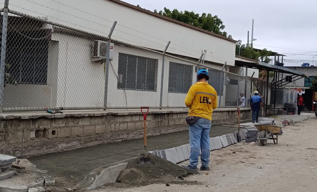 local 1 secundaria detalles en la calle 321