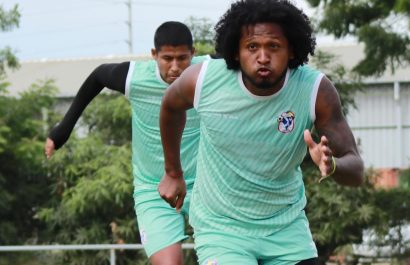Christian Alemán, jugador del Manta FC.