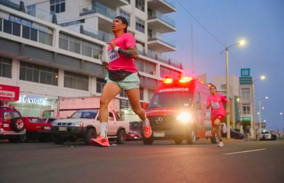 La Manta Marathon Farmacias Santa Martha iniciará a las 05h00 desde la Plaza Cívica.