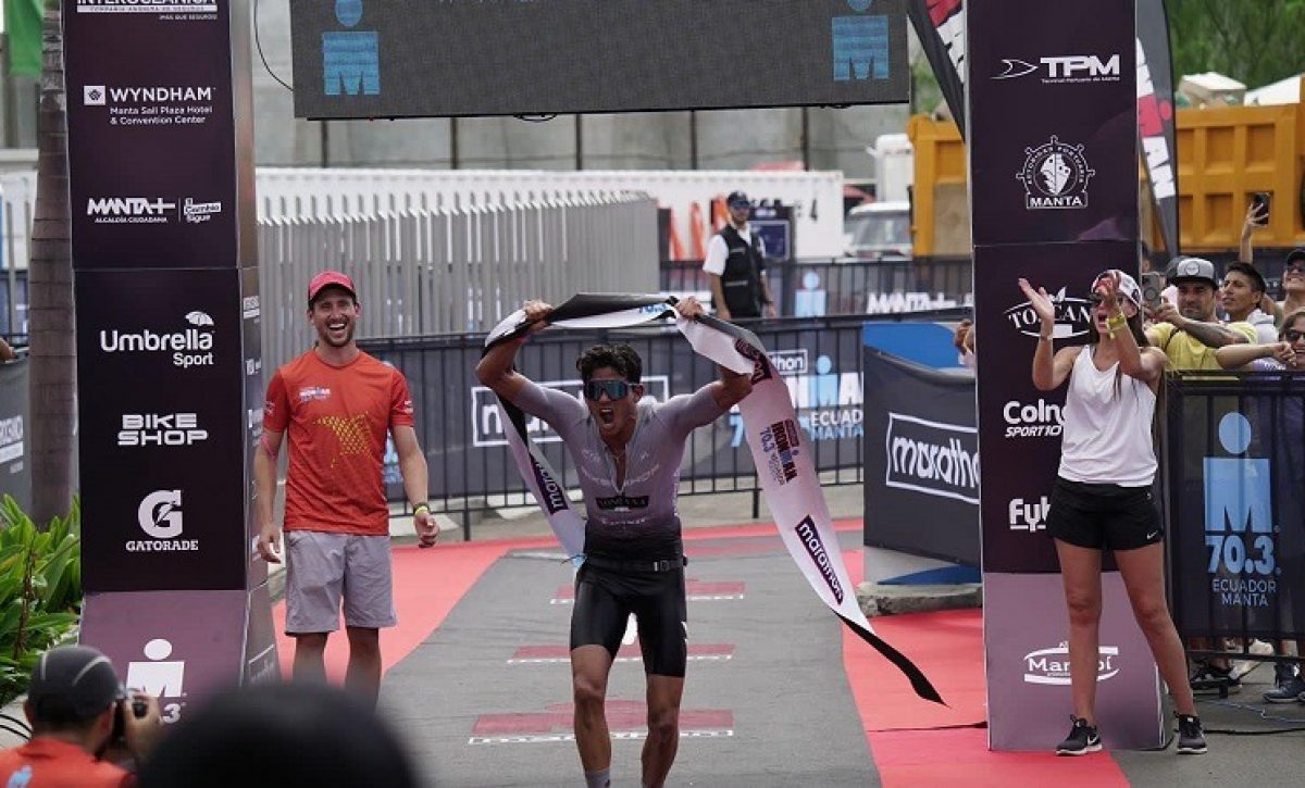 Armando Matute en el 2023 cuando ganó el Ironman 70.3.