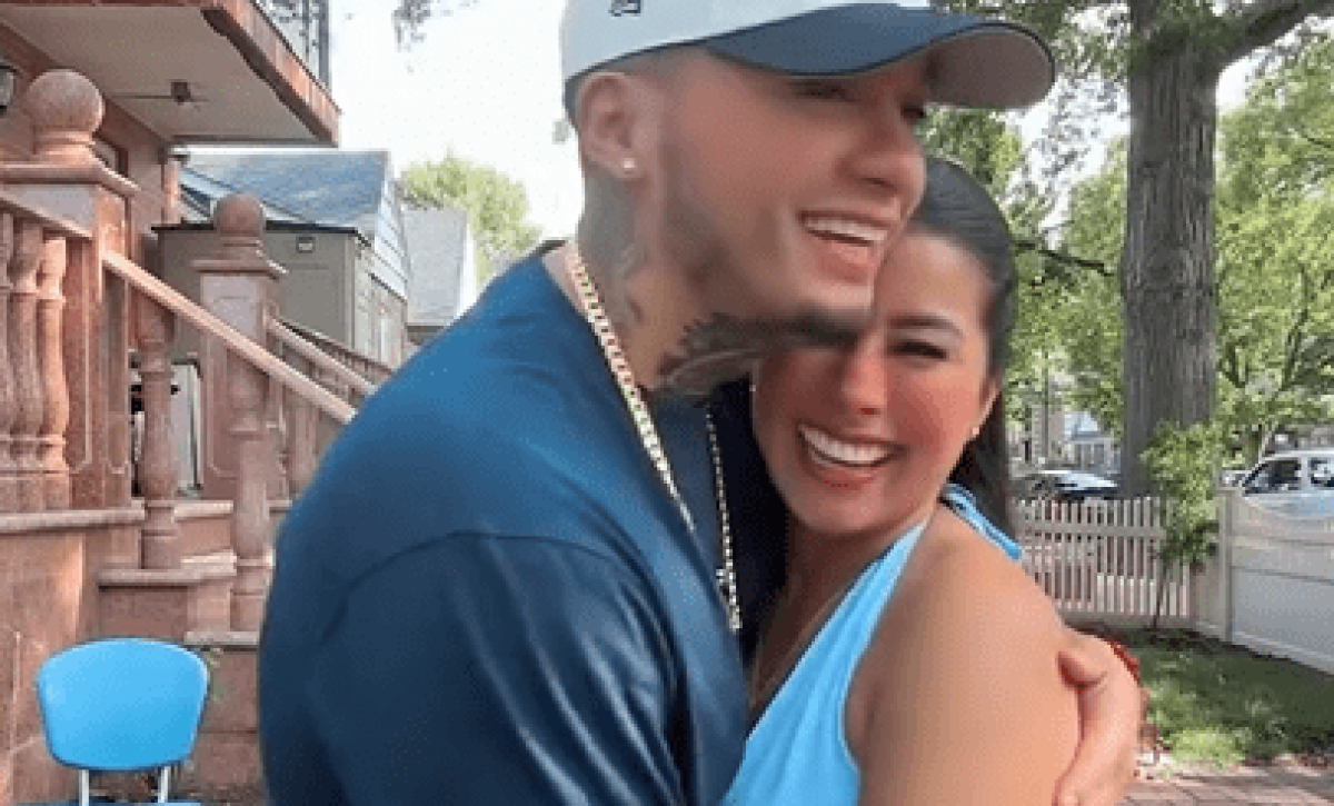 “El amor siempre sabe encontrar el camino”: Mayita Arizaga se reencuentra con B Jota tras dos meses separados