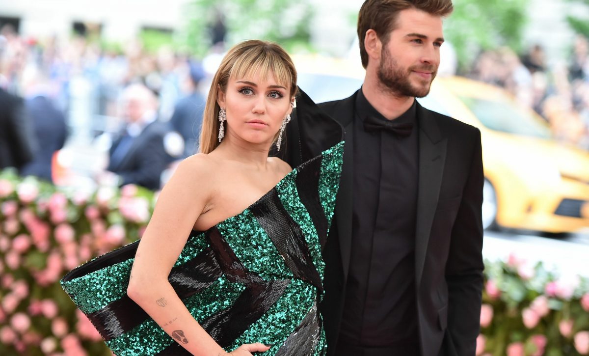 Miley Cyrus y Liam Hemsworth, quienes se conocieron en 2009 durante el rodaje de The Last Song, tuvieron una relación marcada por altibajos.