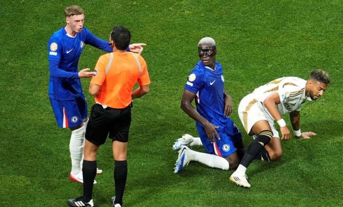 Moisés Caicedo jugó de titular con el Chelsea y fue sustituido a los 83 minutos.