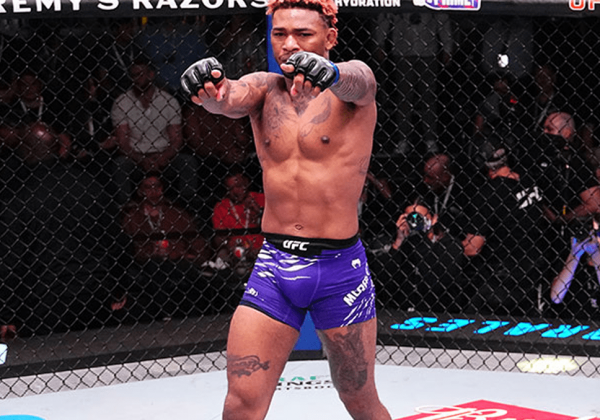 Michael Morales mantiene su invicto tras contundente victoria en UFC
