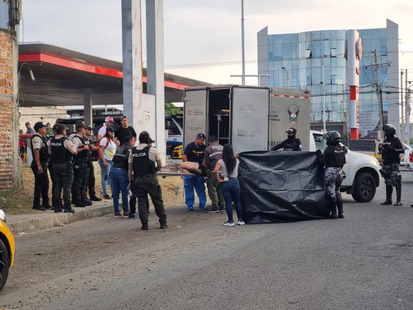 Crimen en gasolinera de Manta eleva a cuatro los taxistas de GipCar asesinados en 2025