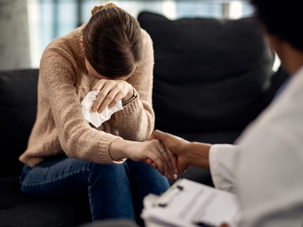 Heredar silencios: El impacto de los traumas familiares no sanados