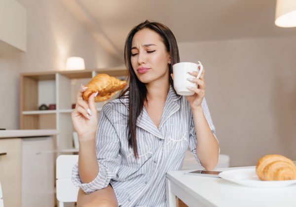 ¿Te saltas el desayuno? Este podría ser el error silencioso que sabotea tu pérdida de peso