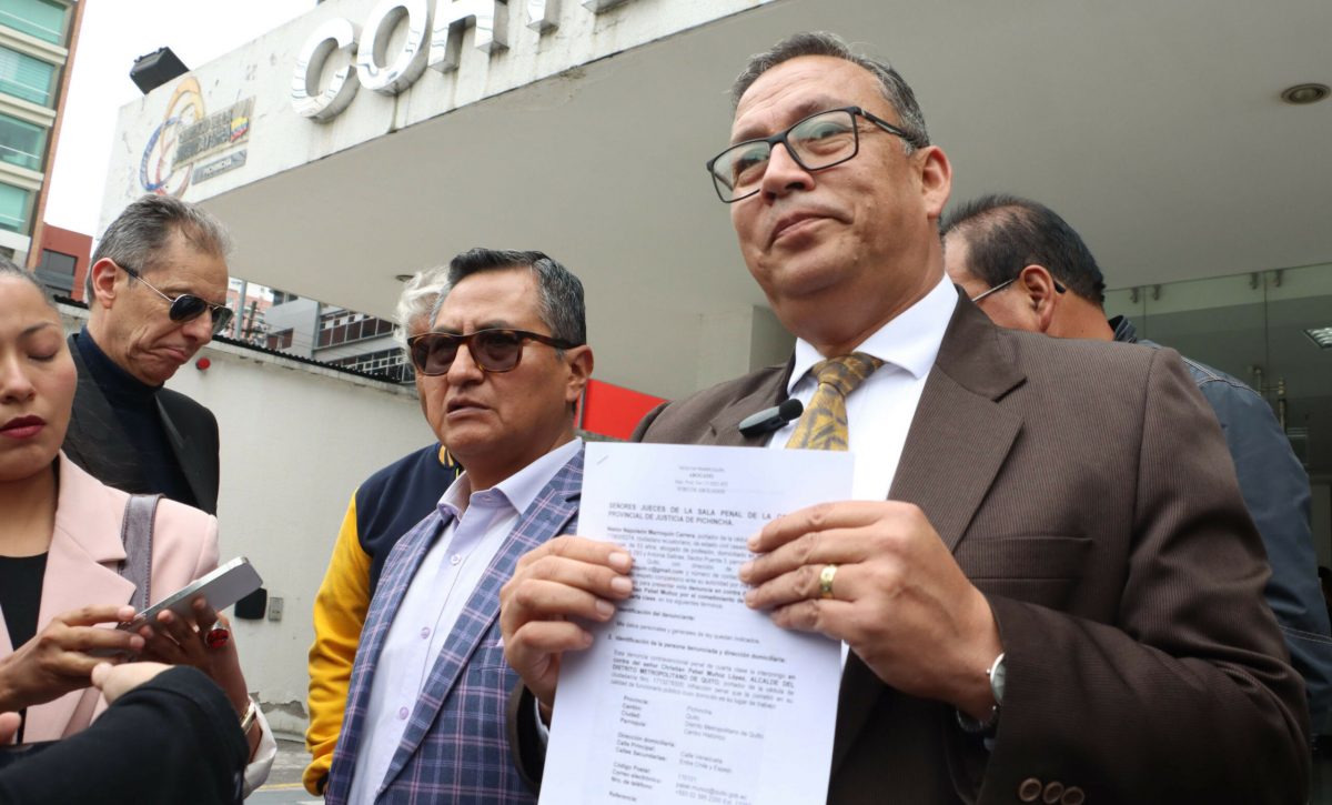 Néstor Marroquín, presenta denuncia contra Pabel Muñoz por supuesta difamación