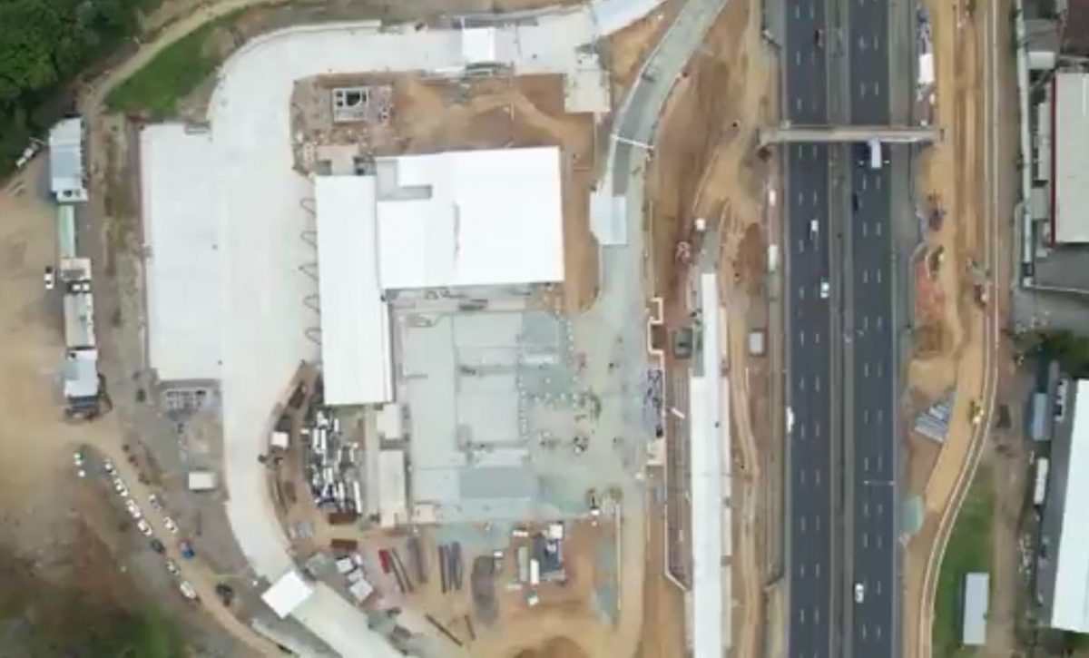 La nueva terminal terrestre Costa tiene un total de 34.000  m²  beneficiará a más de 7.000 usuarios diarios, mejorando la conectividad.