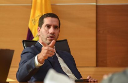 El ministro de Transporte y Obras Públicas, Roberto Luque.