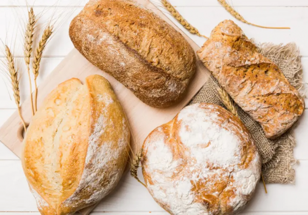 Comparativa entre pan integral y pan blanco: composición, beneficios y consumo recomendado