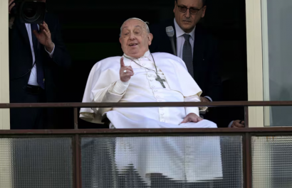 El papa Francisco podría reaparecer este domingo para el Angelus
