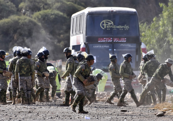 Protestas por Evo Morales en Bolivia: cuatro policías muertos y tensión creciente