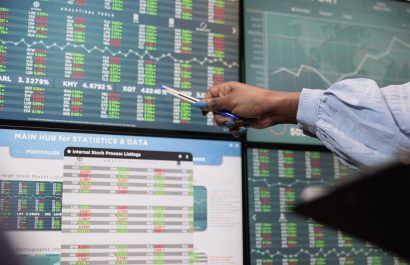 Pese a un informe negativo sobre la calidad de la deuda de EE.UU. hay estabilidad en los mercados