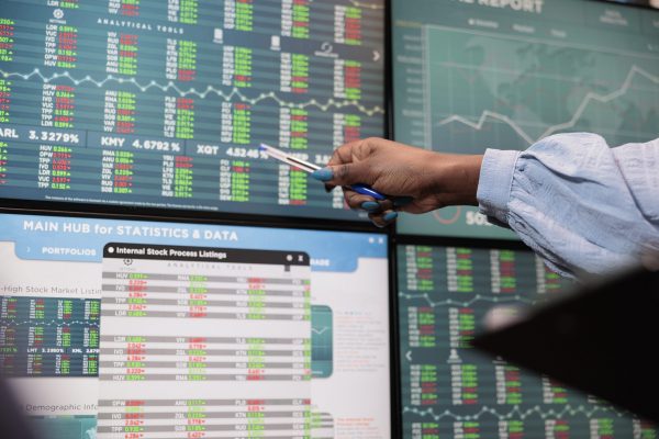 Pese a un informe negativo sobre la calidad de la deuda de EE.UU. hay estabilidad en los mercados