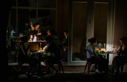 Más de 600.000 clientes recuperan la electricidad tras apagón general en Puerto Rico