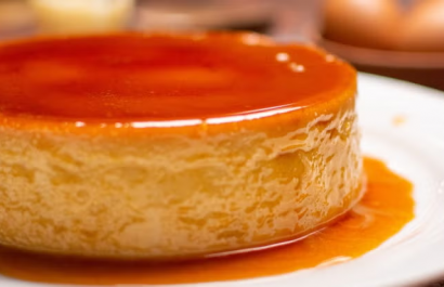 ¡Solo 5 ingredientes! Prepara el quesillo más cremoso con esta receta fácil