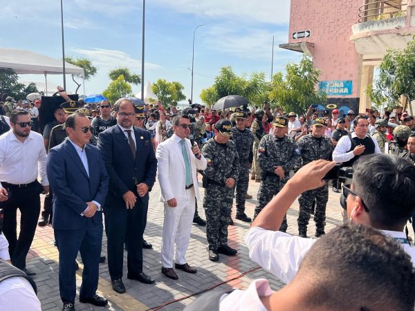 Explosivos, armas y amenazas hallados en operativo en Machala por visita presidencial