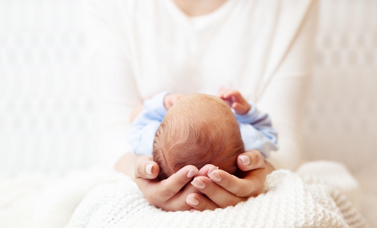 Milagro médico en Madrid: un bebé prematuro sobrevive gracias a un marcapasos pionero