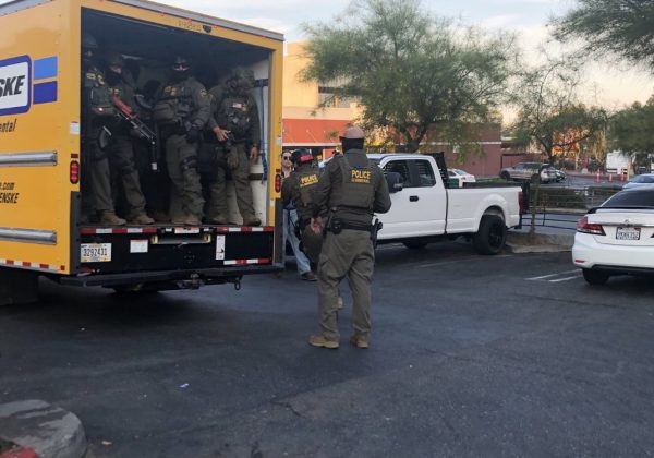 Redada encubierta en Los Ángeles detiene a 16 migrantes pese a orden judicial
