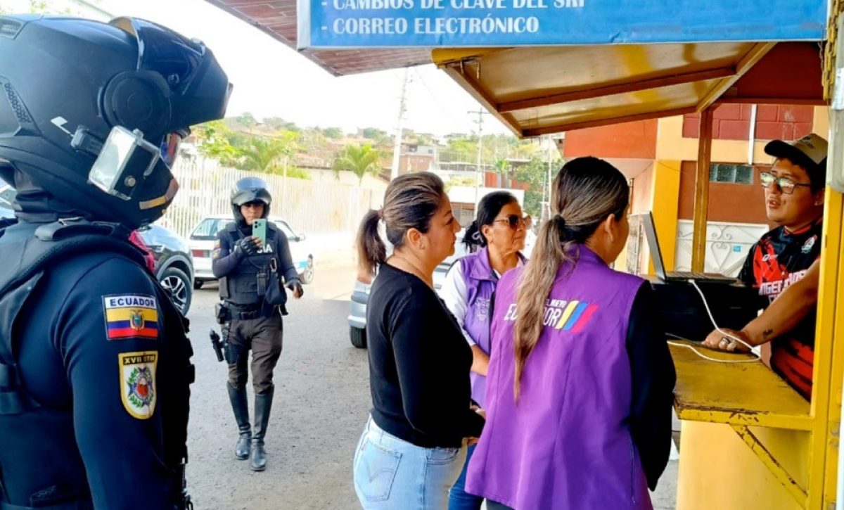 Operativos del Registro Civil buscan frenar fraude en exteriores de sus agencias