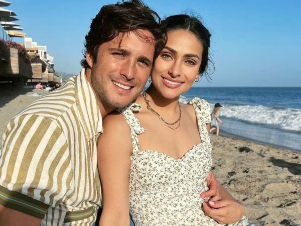 "Sin expectativas, todo fluyó": Renata Notni habla de su romance con Diego Boneta