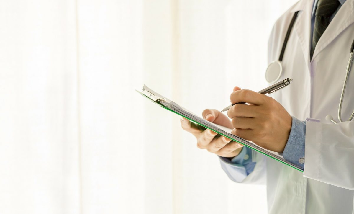 Escándalo en Argentina: Detectan tampas en examen para residencias rédicas