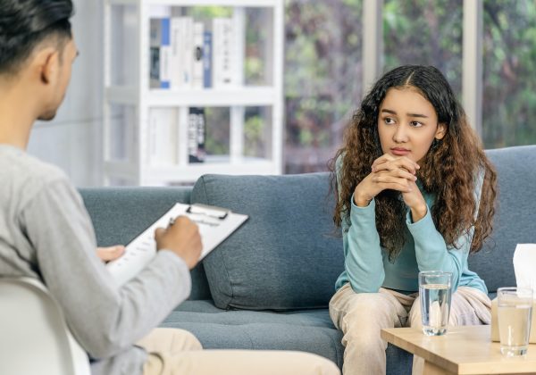 ¿Están exagerando los trastornos mentales en jóvenes? ¡Expertos lo revelan!