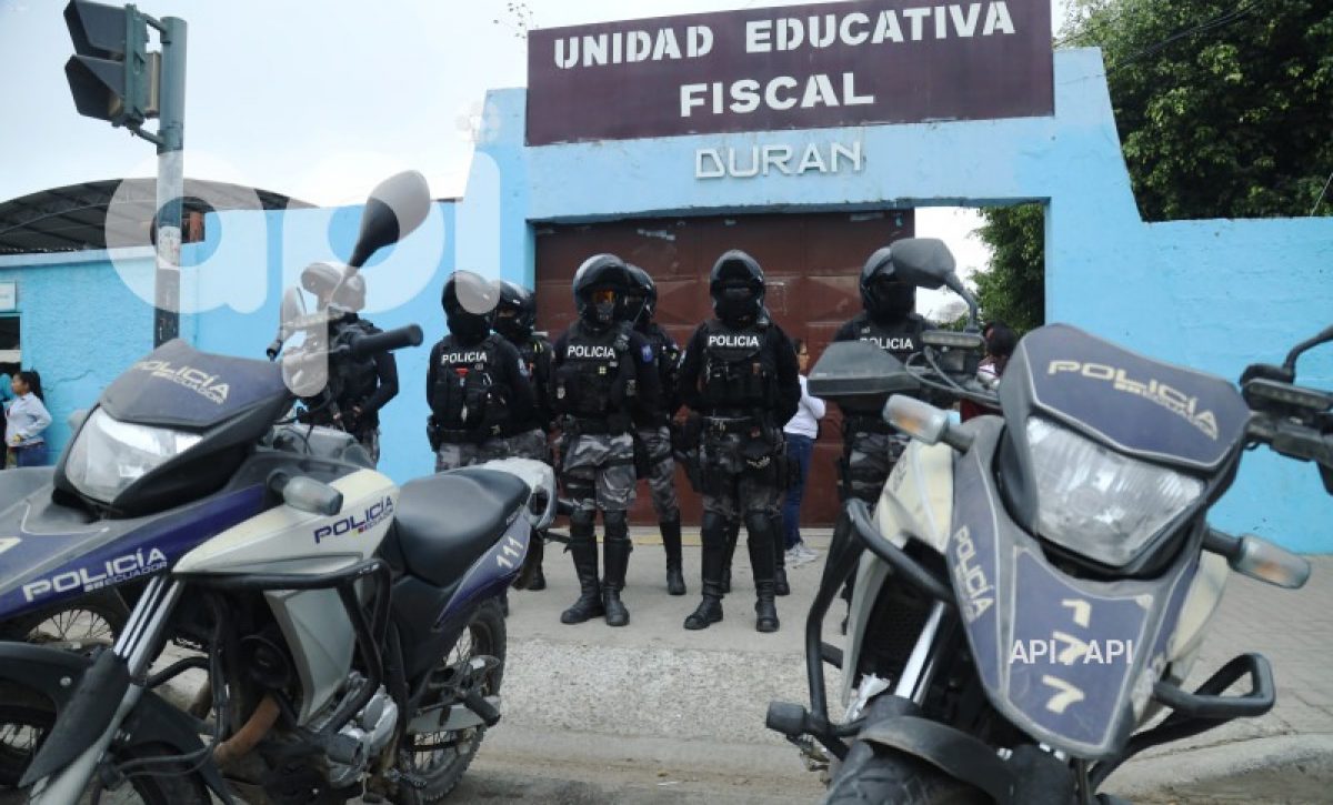Cinco planteles educativos han suspendido clases presenciales, optando por actividades virtuales.