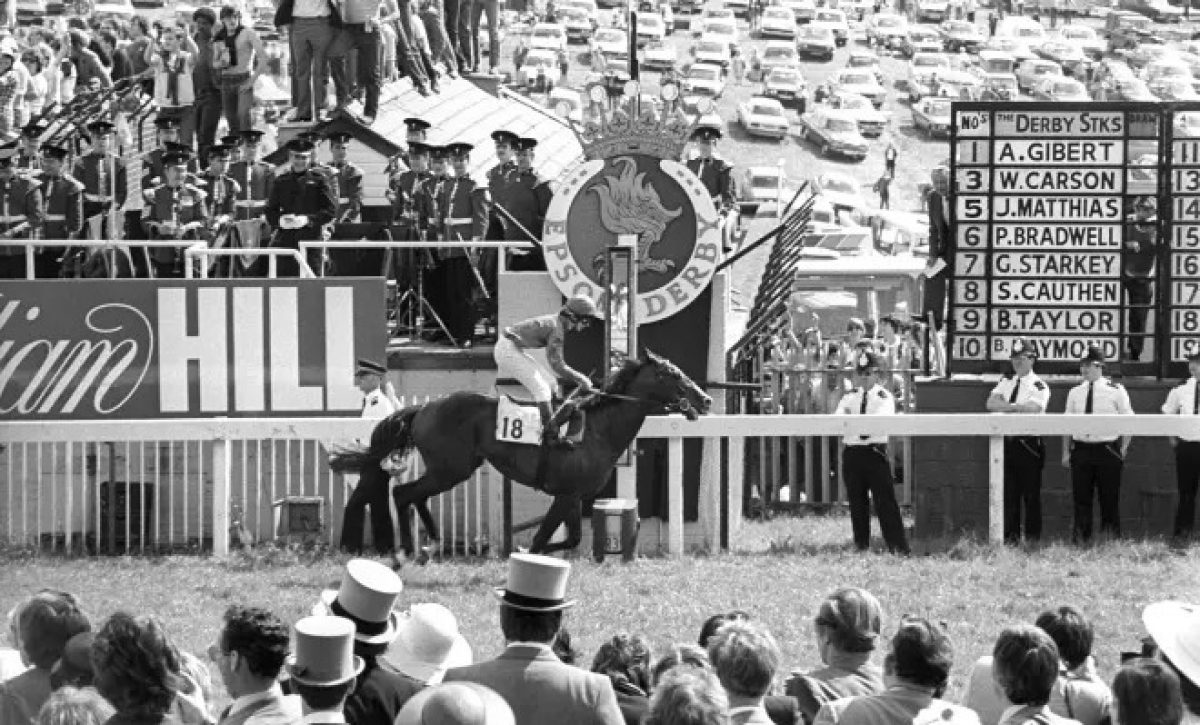 Shergar se impone en el Derby de Epsom en 1981.