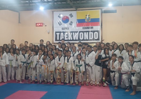 Con tres años de trabajo, Team Manta ganó el torneo en Chone, consolidándose como una potencia nacional del Taekwondo.