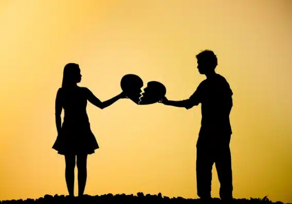 Qué no hacer después de terminar una relación: recomendaciones psicológicas