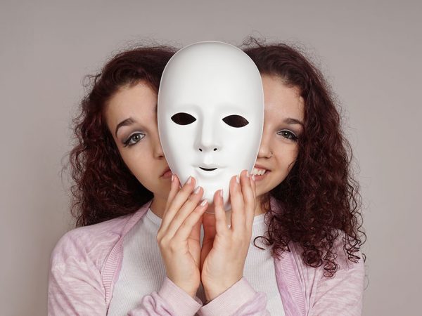 Vivir con bipolaridad: Síntomas y tratamientos que cambian vidas