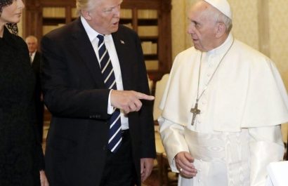 El Papa Francisco, nacido Jorge Mario Bergoglio, falleció el lunes 21 de abril de 2025, a los 88 años