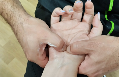 ¿Dolor, hormigueo o entumecimiento en las manos? Podrías tener síndrome del túnel carpiano