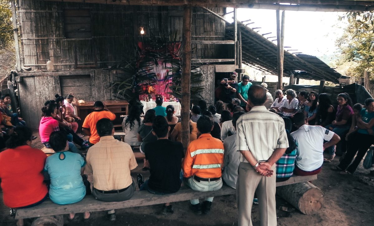 ¿Sabías que algunos velorios duran hasta tres días? Así se despide a los muertos en Manabí