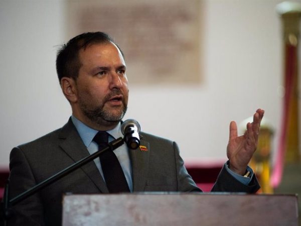 Canciller Yván Gil denuncia “secuestro” de niños venezolanos en territorio estadounidense