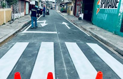 La inversión de USD 7.8 millones de este proyecto en el suroeste de Guayaquil cubre asfaltado, señalización y mejoras estructurales.