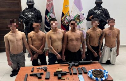 Juez envía a cárcel a sospechosos por muerte de sicario y posible participación en masacre de jugadores en Manabí.