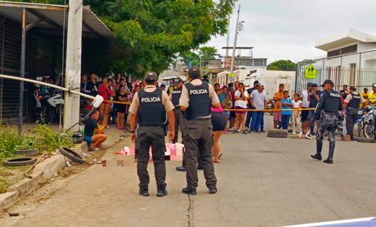 Policías se niegan a dar información sobre los crímenes ocurridos en el distrito.