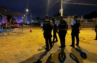 La Policía va en busca de los líderes de la banda Los Lobos y Los Choneros.
