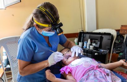 Más de 200 habitantes de la comunidad de Cerro Guayabal, en Montecristi, recibieron atención médica gratuita.